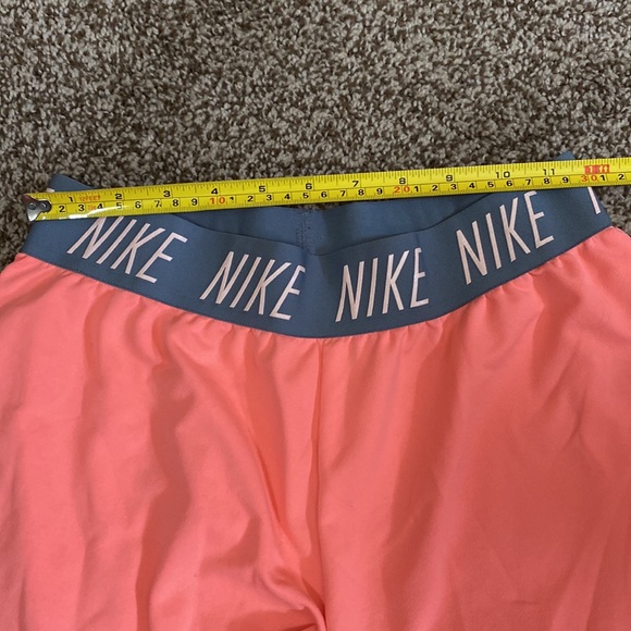 Girls XL Nike shorts - Picture 6 of 6